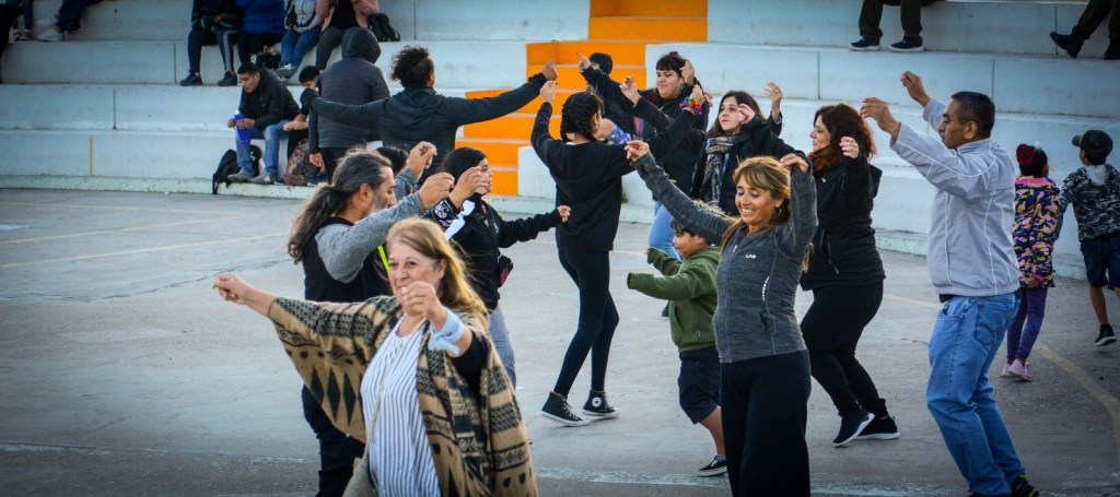 El Anfiteatro de Playa Unión recibió la “Noche de&nbsp;Folclore”