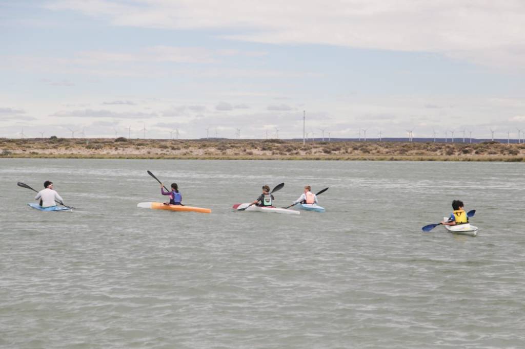 La Fiesta del Río culminó con una concurrida regata, un concurso de asadores, Mountain Bike, música y más&nbsp;actividades