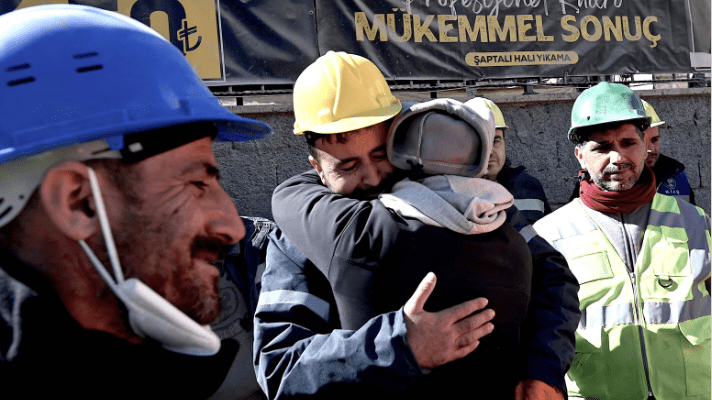 Rescatan a una adolescente de 17 años a 250 horas de los terremotos en&nbsp;Turquía