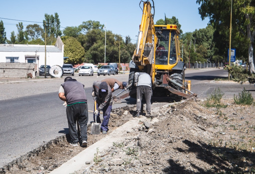 Reparan la Avenida Antártida Argentina de&nbsp;Rawson