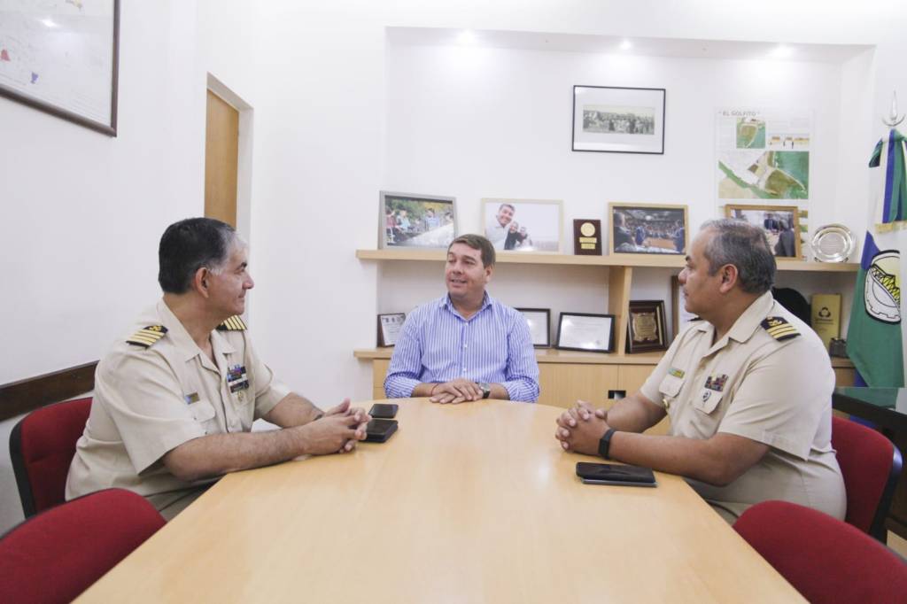 Biss se reunió con el prefecto de Zona Mar Argentino Norte para analizar temas vinculados al Puerto&nbsp;Rawson