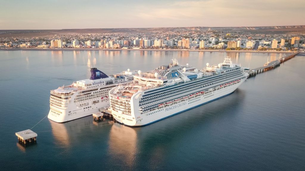 Con más de 4 mil pasajeros, arribaron dos cruceros a Puerto&nbsp;Madryn