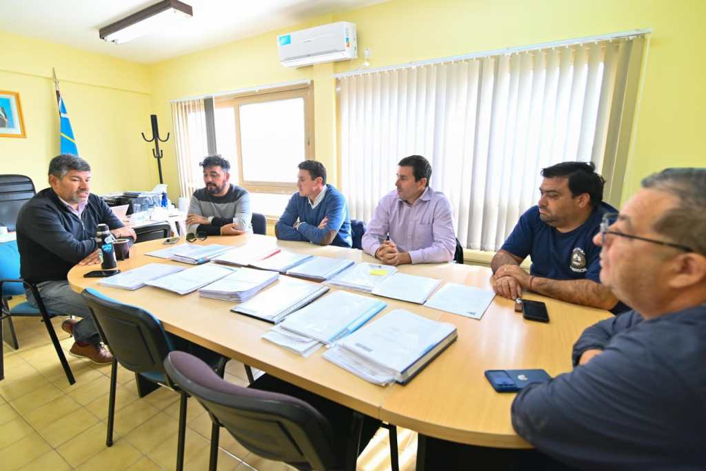 Aguilar se reunió con representantes del sector pesquero&nbsp;local