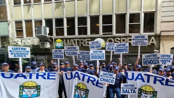 La Uatre acuerda un 32% de aumento para los trabajadores&nbsp;rurales