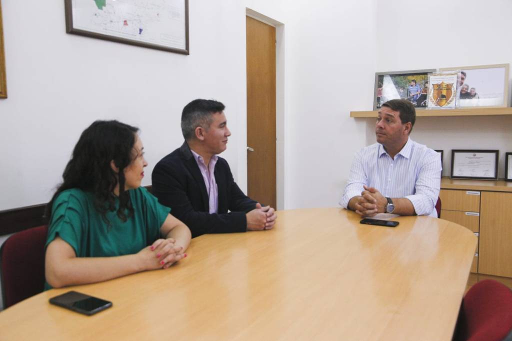 Biss se reunió con representantes de la Unión Docentes&nbsp;Argentinos