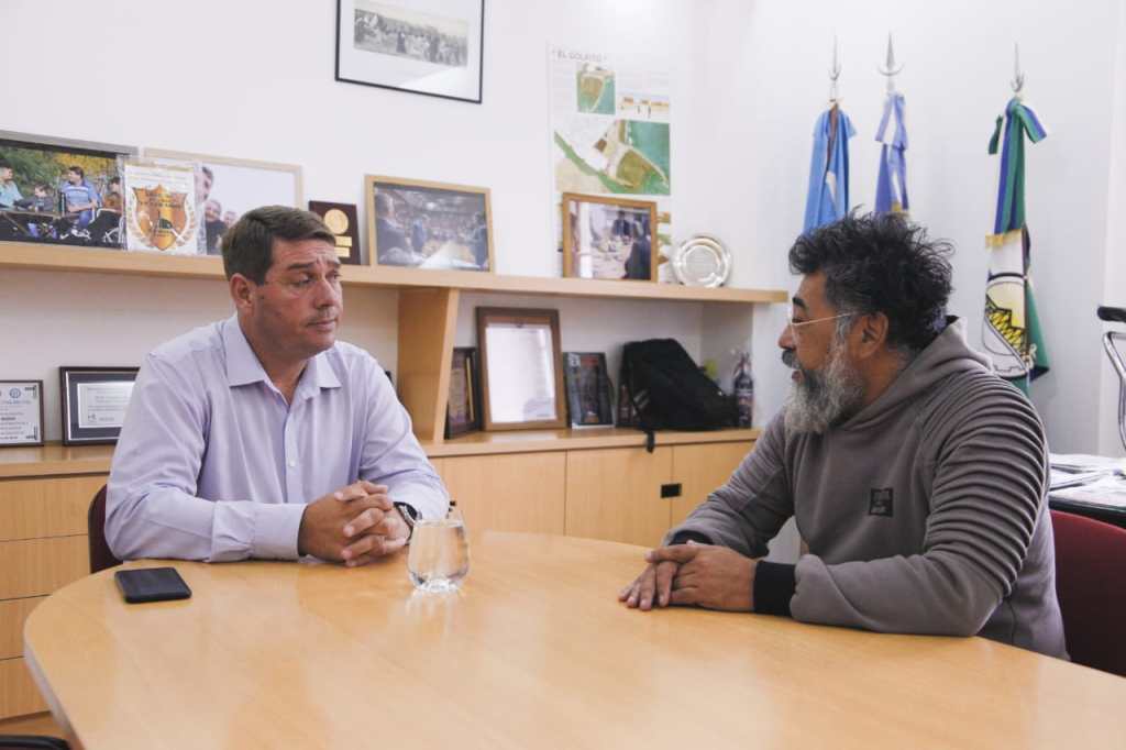 Biss recibió al artista Carlos Canio Abraham para afianzar el trabajo conjunto y embellecer más sectores de&nbsp;Rawson