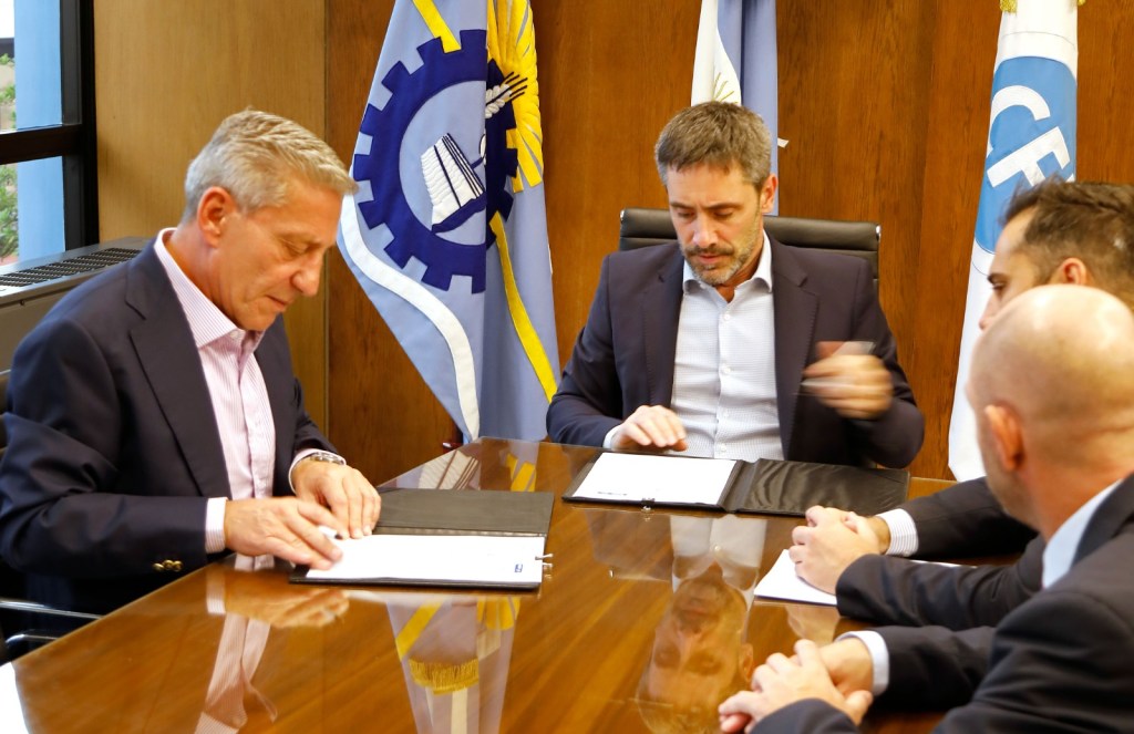 Convenios para el fortalecimiento turístico, cultural e industrial de la&nbsp;Provincia