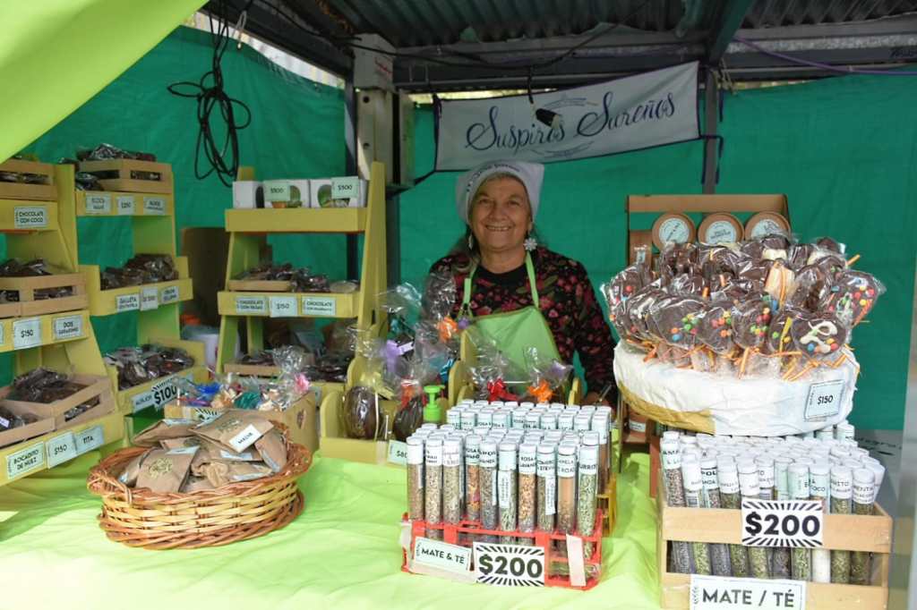 Trelew inauguró una nueva edición de la Feria de Artesanos de Semana&nbsp;Santa