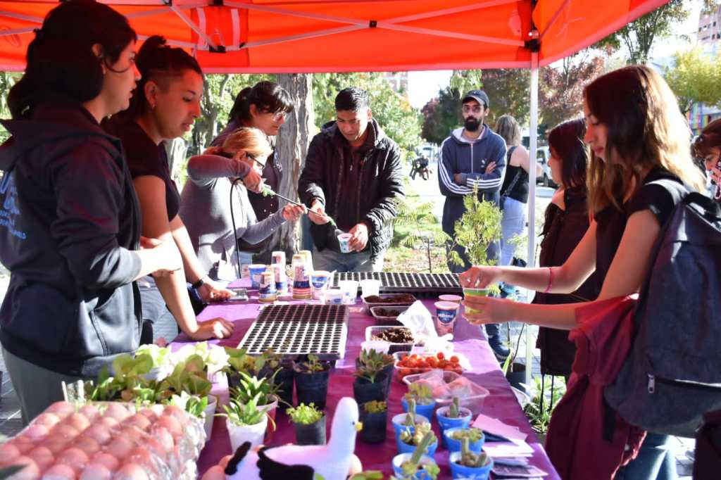 El Vivero Municipal de Trelew brindó capacitación sobre la producción de alimentos&nbsp;agroecológicos