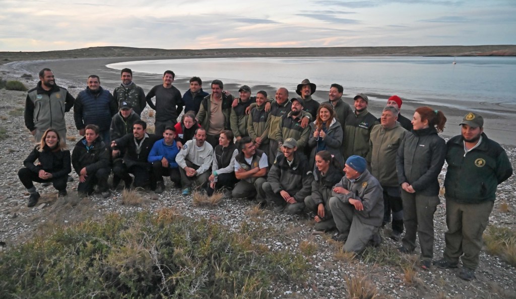 Provincia, Nación y distintas instituciones realizaron una importante jornada de limpieza en las islas Tova y&nbsp;Tovita