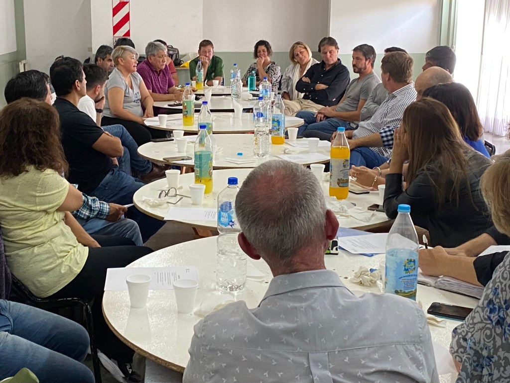 La UCR de Chubut reafirmó su acompañamiento a Gerardo&nbsp;Merino