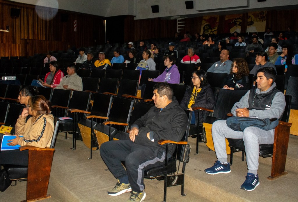 Con más de 80 participantes, se realizó un nuevo curso de Manipulación de Alimentos en&nbsp;Rawson
