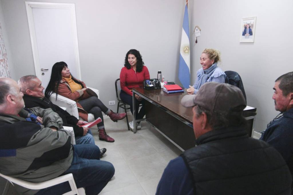 El Municipio se reunió con vecinos de Magagna para incorporarlos al programa de electrointensivos