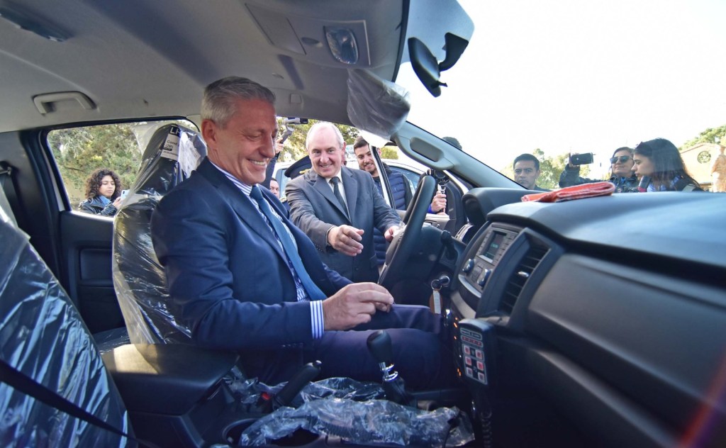 Entregaron 20 camionetas a la policía del&nbsp;Chubut