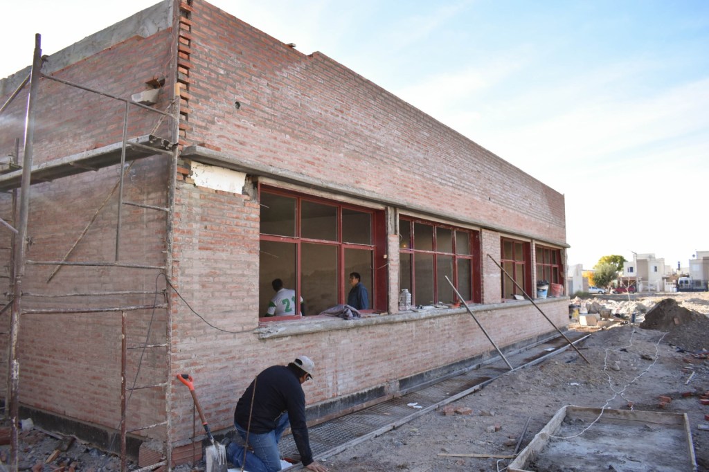 El Gobierno del Chubut avanza con las ampliaciones de las escuelas N° 730 y 7721 de&nbsp;Trelew