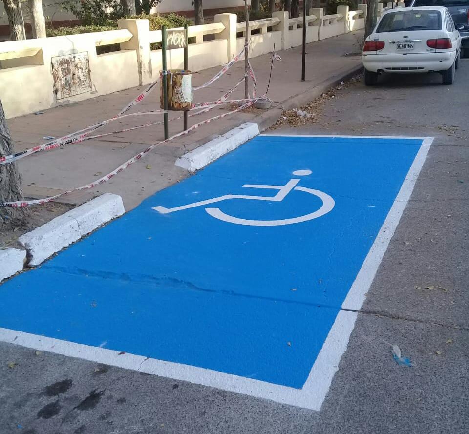 El Municipio incorpora más estacionamientos para personas con movilidad&nbsp;reducida