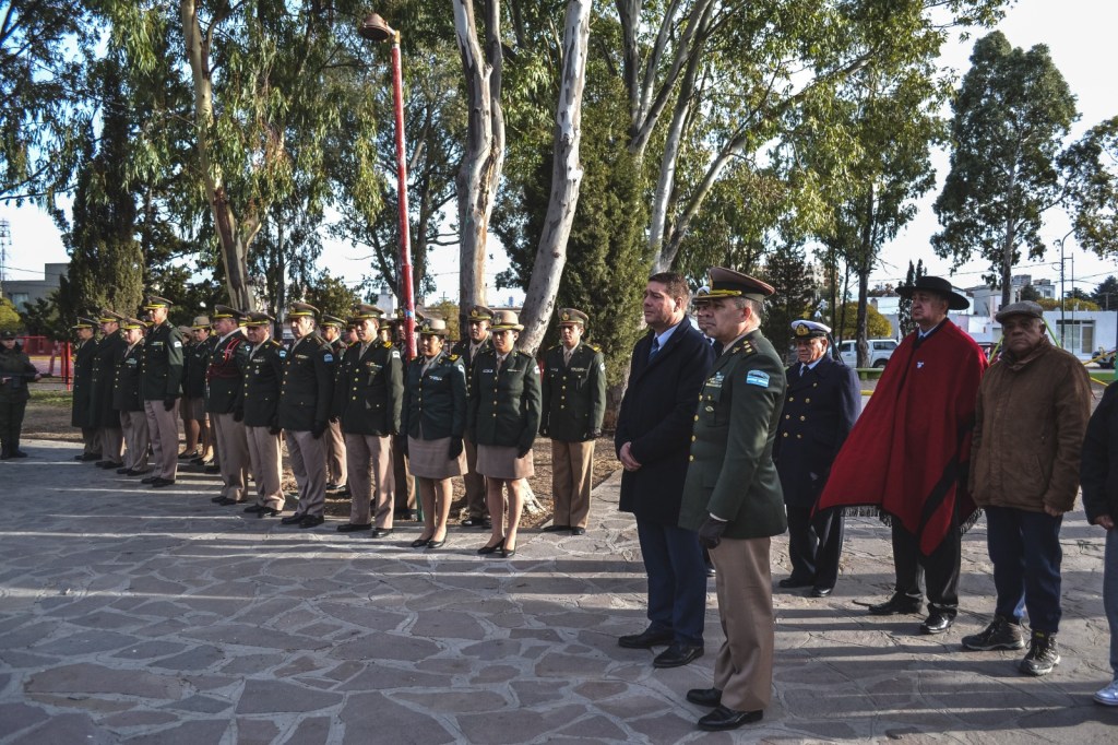 Biss acompañó el homenaje a Güemes en Rawson, en un nuevo aniversario del Paso a la Inmortalidad del héroe&nbsp;gaucho