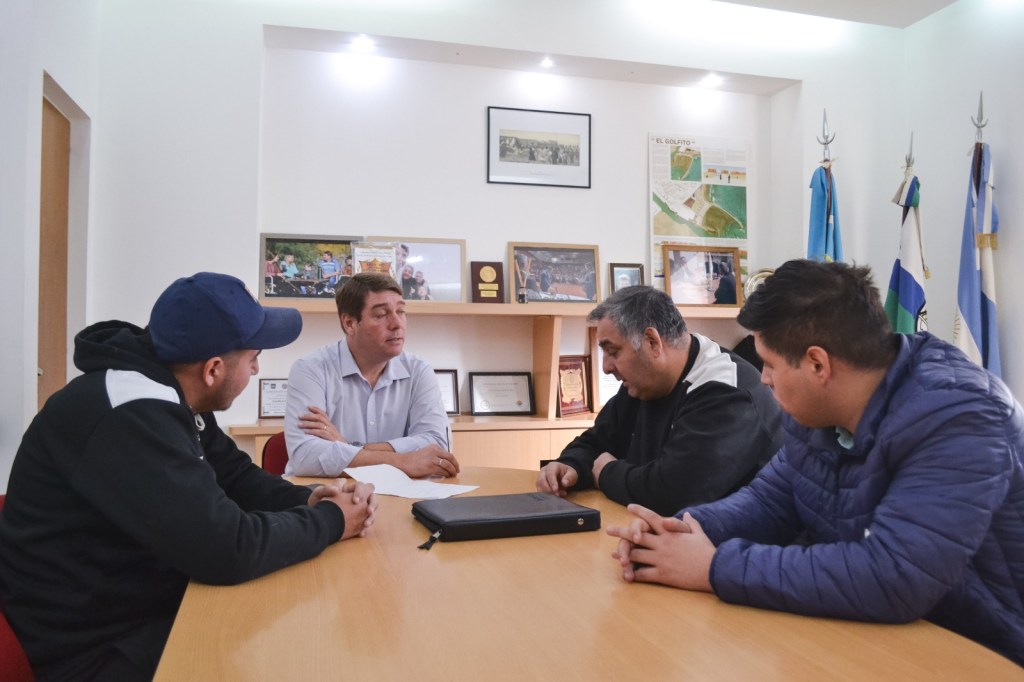 Representantes del Club Social y Deportivo Juventus se reunieron con el intendente&nbsp;Biss
