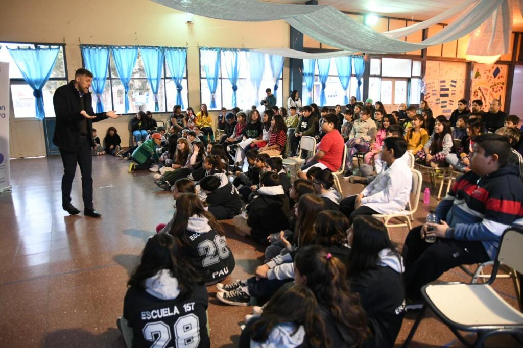 Provincia y Grooming Argentina capacitaron a estudiantes de escuelas primarias de&nbsp;Trelew