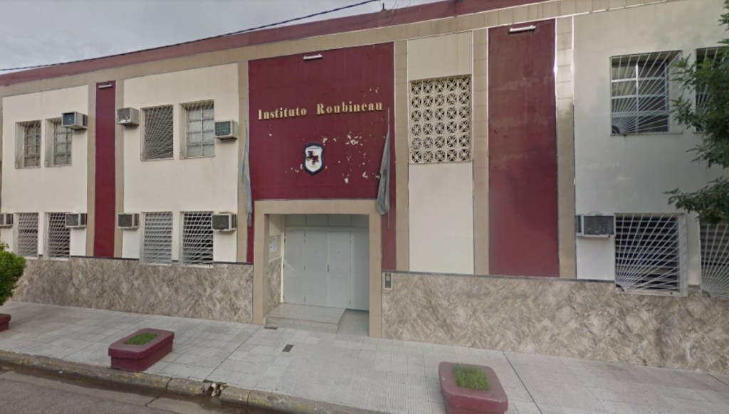 Alumno de Corrientes llevó un arma al colegio y se investiga si es víctima de&nbsp;bullying