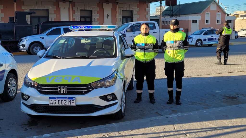 Puerto Madryn: Provincia puso en funcionamiento nuevas cámaras de seguridad en la Terminal y entregó vehículos para la Policía y a la&nbsp;APSV