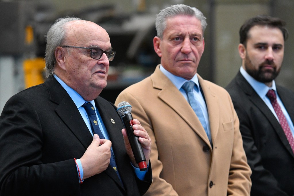 Arcioni y el apoyo a la industria: “Necesitamos empresarios que inviertan y Gobiernos que&nbsp;acompañen”