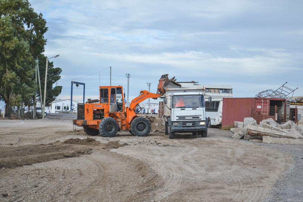 Rawson comenzó con la reparación del asfalto en la curva del&nbsp;Puerto