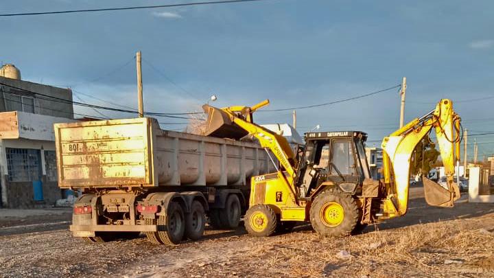 Ambiente realiza intensos trabajos de limpieza y mantenimiento en distintos sectores de&nbsp;Rawson