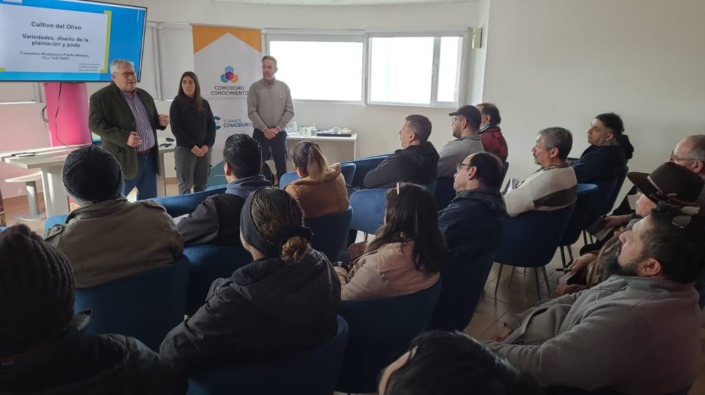 Capacitación a productores olivícolas de Comodoro&nbsp;Rivadavia