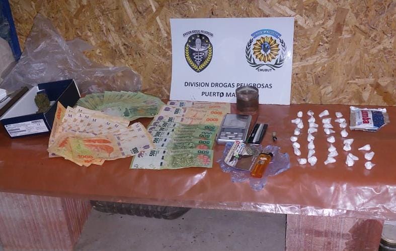 A raíz de una denuncia anónima, la Policía del Chubut detuvo a 2 personas por narcomenudeo en Puerto&nbsp;Madryn