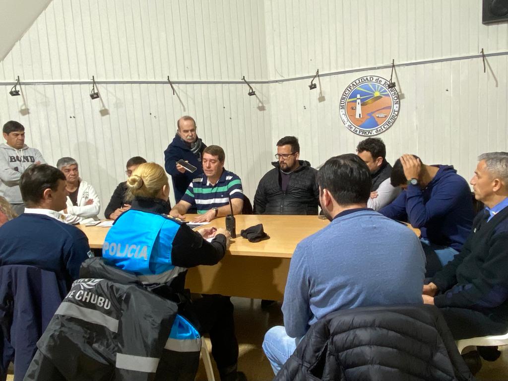 El Municipio destacó el trabajo en conjunto del Comité de Emergencia de Rawson en las tareas de asistencia y prevención ante los intensos&nbsp;vientos