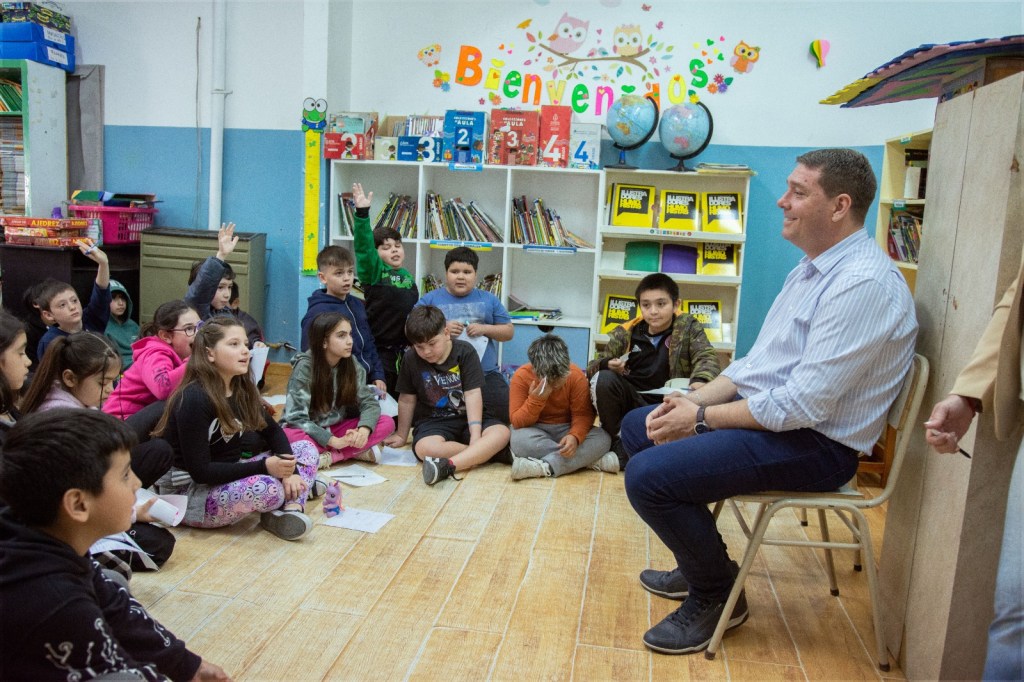 Alumnos de cuarto grado de la Escuela Nº4 conversaron con el intendente&nbsp;Biss