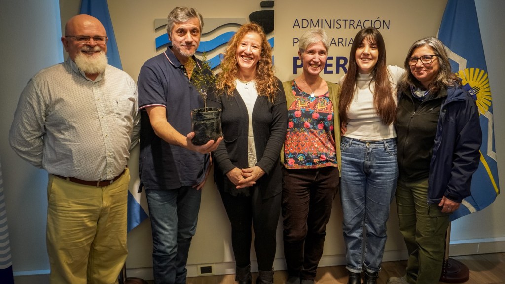 La Administración Portuaria de Puerto Madryn firmó un acuerdo de colaboración con el CONICET-CENPAT