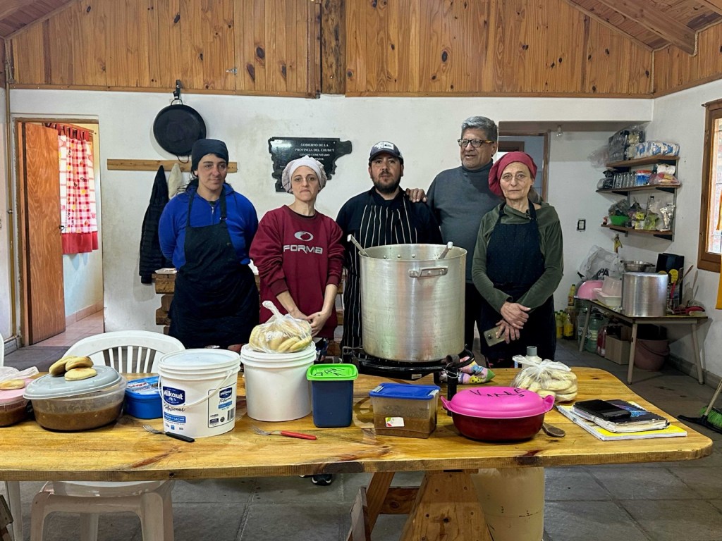 Provincia asiste a Organizaciones de la Sociedad Civil de la cordillera&nbsp;chubutense