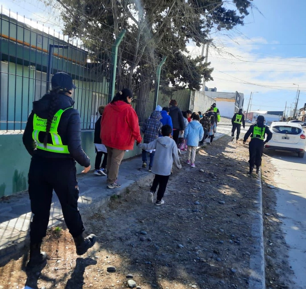 Destacada labor de Preventores Comunitarios en el programa “Trayectos Escolares&nbsp;Sugeridos”