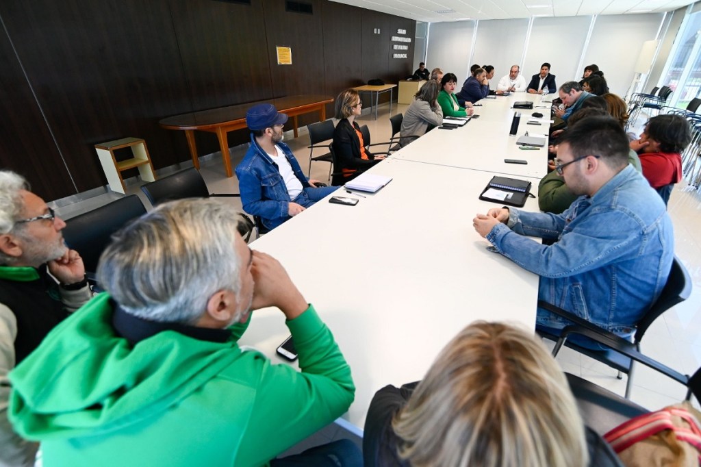 Paritaria: El Gobierno del Chubut mantuvo un encuentro con gremios&nbsp;estatales