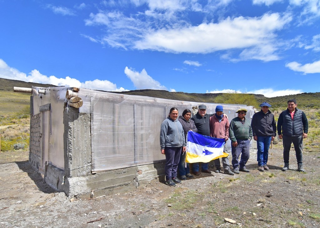 Acompañados por el Gobierno Provincial, productores de Laguna Fría y Chacay Oeste comienzan la producción de&nbsp;agroalimentos