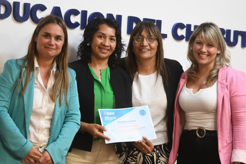 Concursos de Ascenso: El Gobierno reconoció a docentes y auxiliares de la Educación de toda la&nbsp;provincia