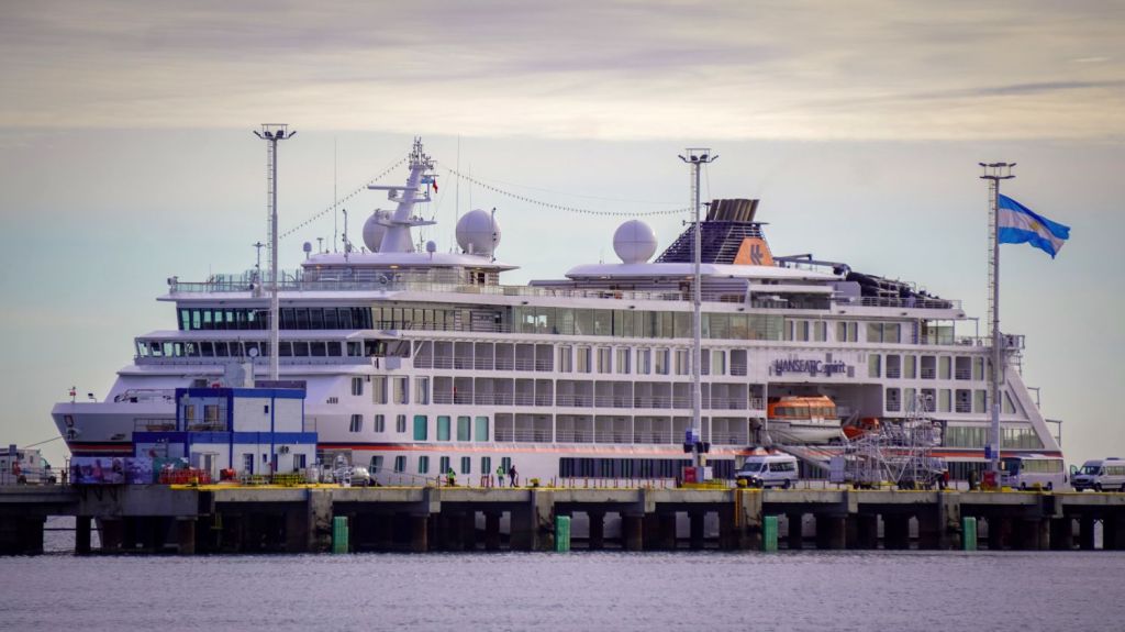 Temporada de Cruceros: El buque Hanseatic Spirit llegó a Puerto&nbsp;Madryn