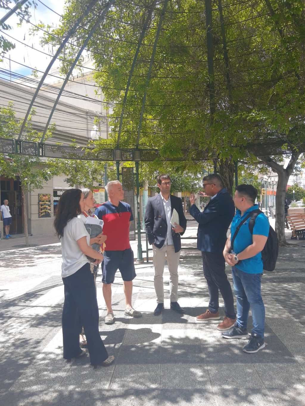 Destacan innovadora propuesta del sector privado para revalorizar a la Peatonal&nbsp;Gazín