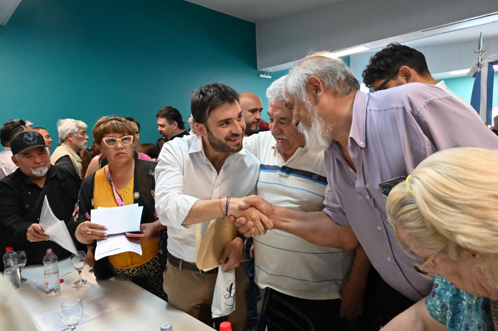 “El ajuste tiene que hacerse en la política, no con los jubilados”, advirtió&nbsp;Torres