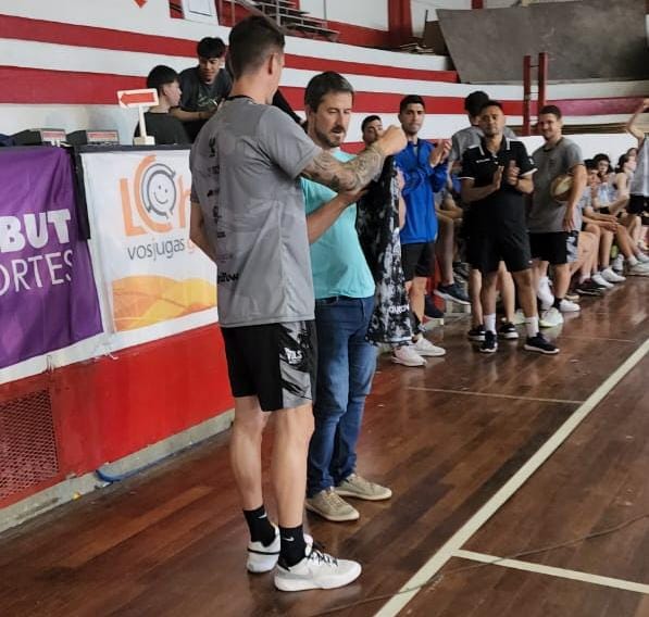 Merino participó del cierre del “DLS Basket Camps” que congregó a más de 150&nbsp;participantes
