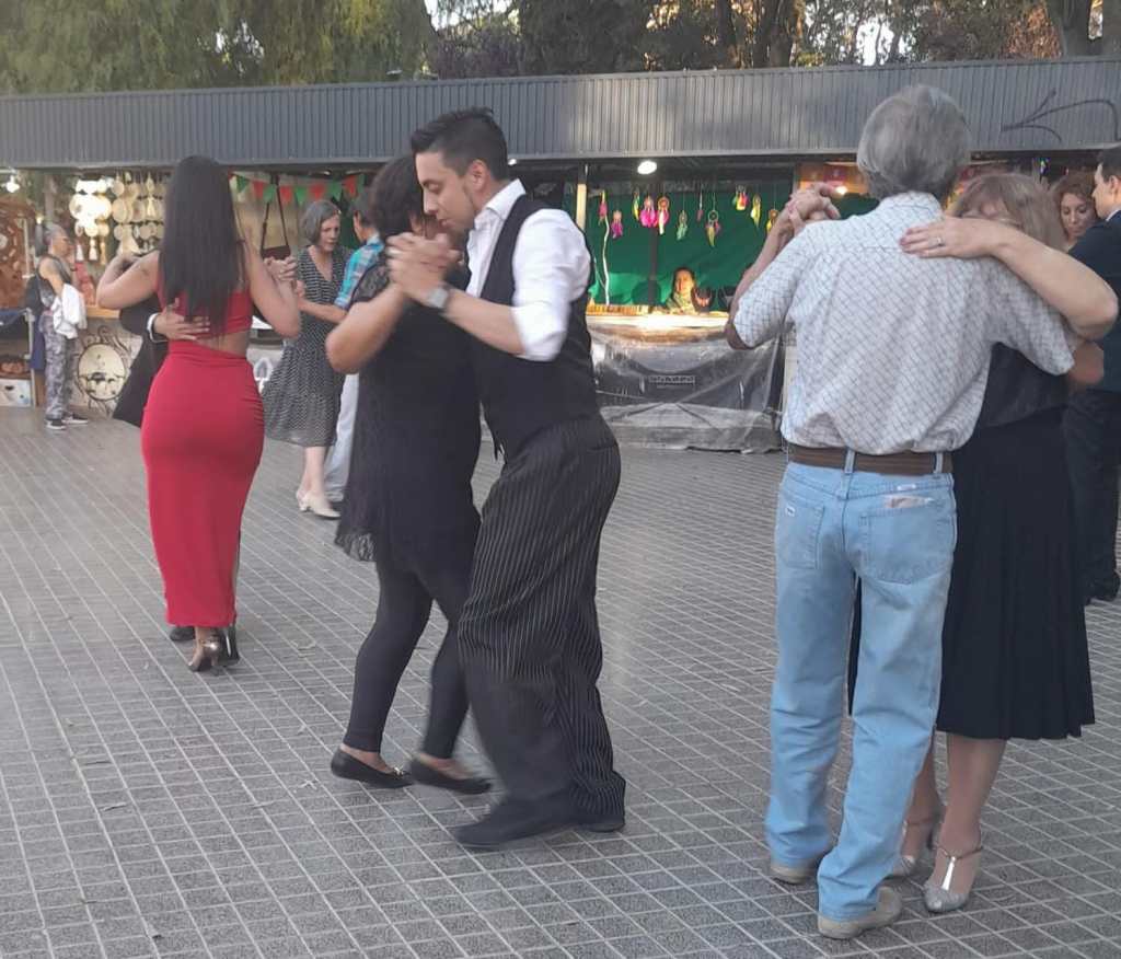 A puro tango, culminó la Gala Navideña en Plaza&nbsp;Independencia