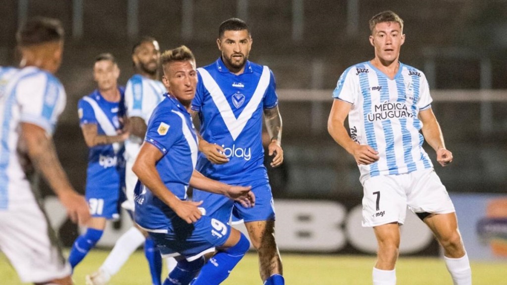 Vélez cayó ante Cerro de Uruguay en la presentación de Gustavo&nbsp;Quinteros