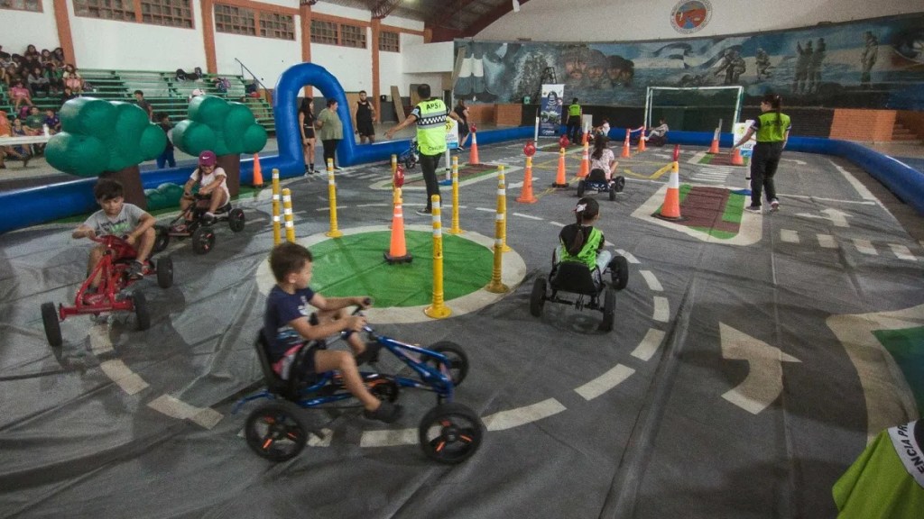 La Colonia Municipal de Vacaciones recibió a la Escuelita Vial de la&nbsp;APSV