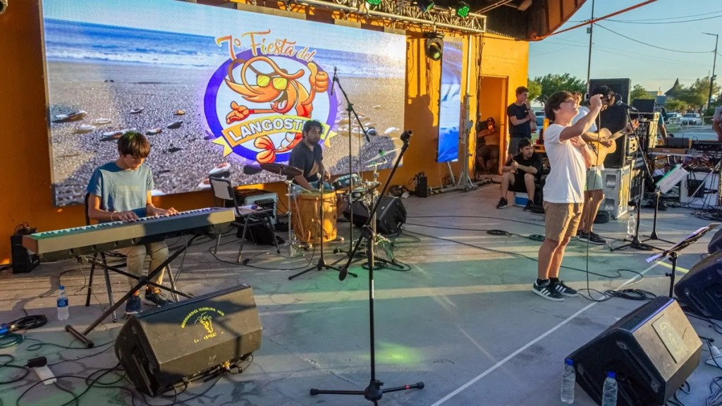 Con gran repercusión, finalizó la Fiesta Provincial del Langostino en Playa&nbsp;Unión