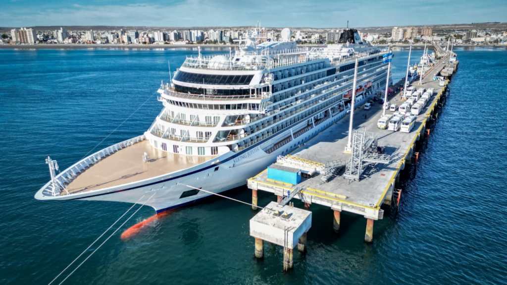 Temporada de Cruceros en Chubut: el Viking Júpiter arribó a Puerto&nbsp;Madryn