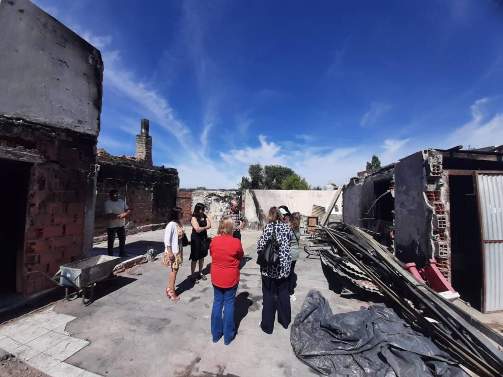 El Municipio sigue de cerca la situación de la familia damnificada por el&nbsp;incendio