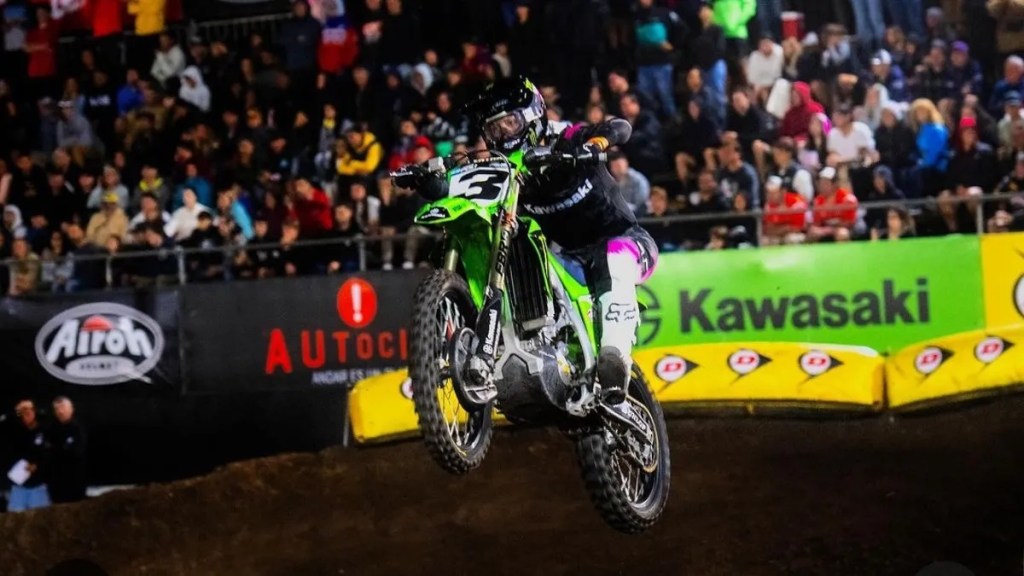 Poli domina la final de la división MX1 en el Supercross de&nbsp;Pinamar