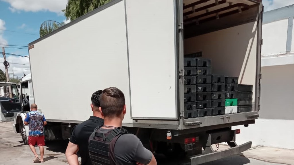 Decomisan más de 6000 kilos de langostinos que eran trasladados de forma&nbsp;ilegal